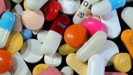 Ibuprofène : quels sont les risques de la surconsommation de ce médicament ?