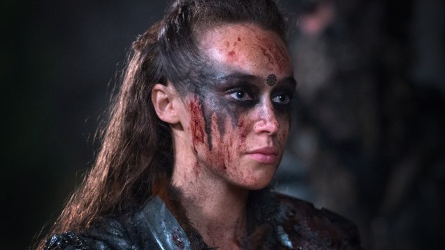 Fear the Walking Dead : Alycia Debnam-Carey se considère chanceuse d'être dans la série