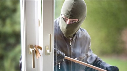 Cambriolage : les astuces pour éviter de se faire cambrioler pendant les vacances