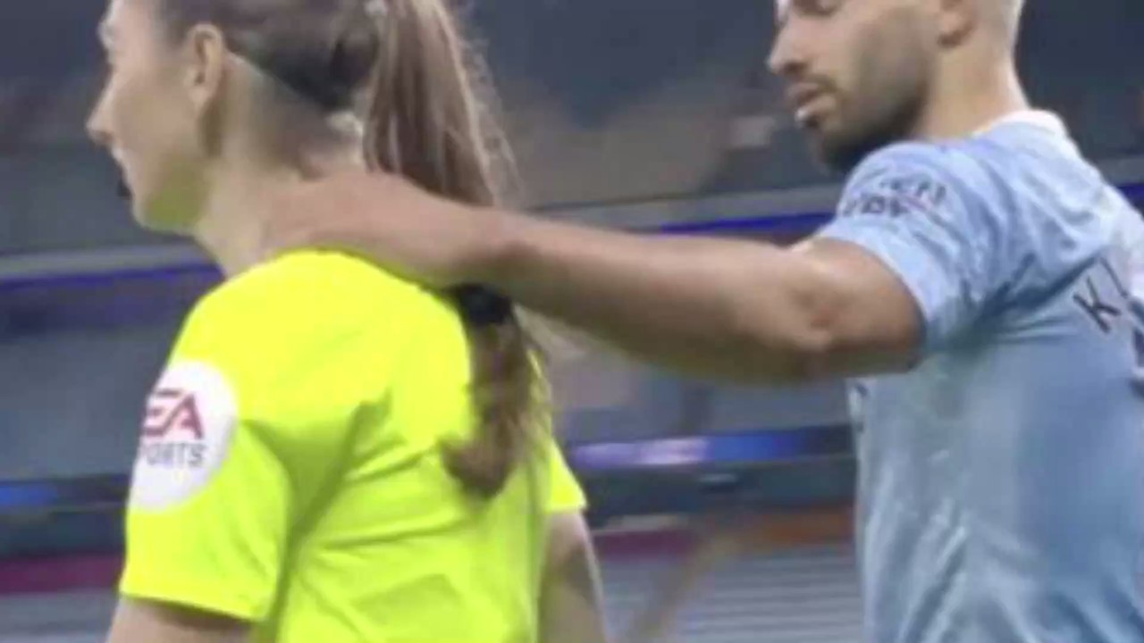 Football : une arbitre de 19 ans victime de violentes attaques verbales et physiques en football amateur