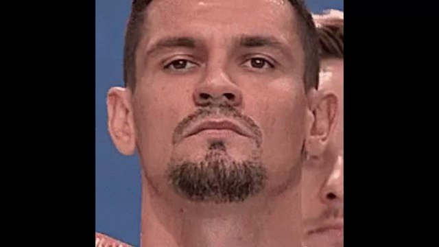 Insolite : le joueur Dejan Lovren affronte l'ancien combattant de l'UFC Mirko Cro Cop dans un octogone