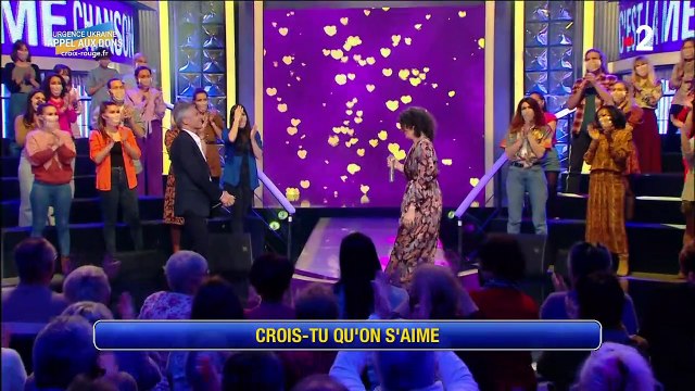 Une candidate fond en larmes dans N'oubliez pas les paroles en évoquant son mari malade - France 2