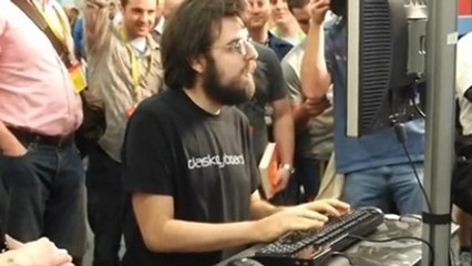 Sean Wrona : Découvrez l'homme qui tape le plus vite au monde sur un clavier d'ordinateur !