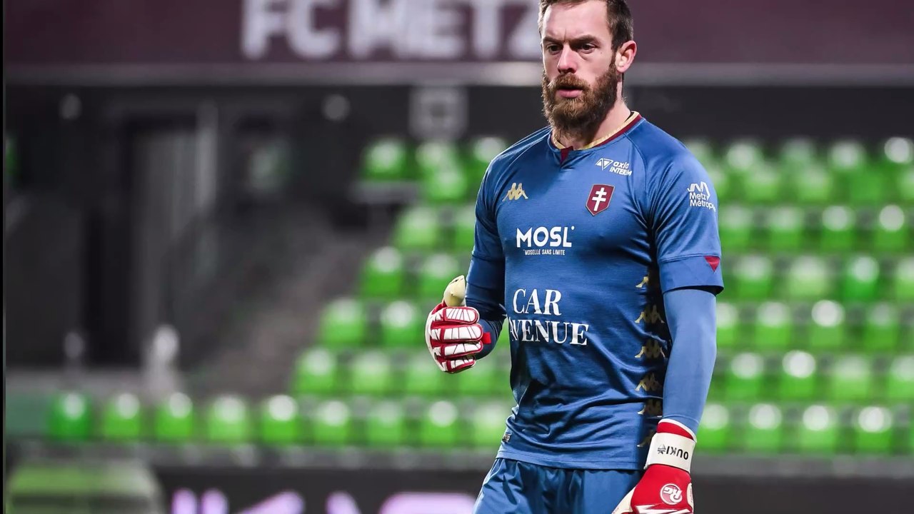 Ligue 1 : le gardien de Metz Alexandre Oukidja pète un plomb en plein match et risque une lourde sanction