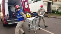 Mulher fica ferida após colisão traseira na Rua Minas Gerais