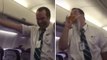 Ce steward a offert un show à mourir de rire aux passagers de cet avion