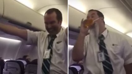Ce steward a offert un show à mourir de rire aux passagers de cet avion