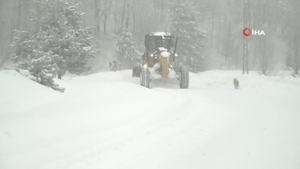 Osmangazi'de karlı yollara anında müdahale