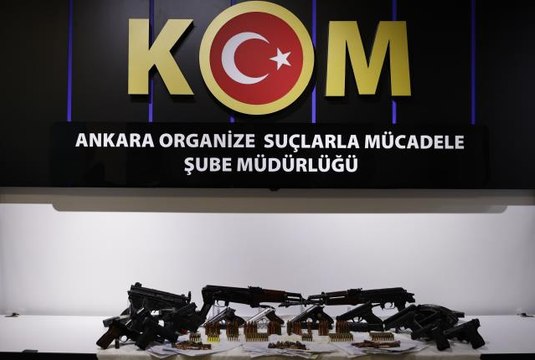 Ankara ve Ağrı'da suç örgütlerine yönelik operasyonda 19 zanlı yakalandı