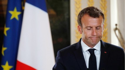 VOICI : Emmanuel Macron : pourquoi a-t-il dû supprimer des publications de ses réseaux sociaux ?