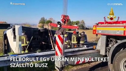Ukrán menekültekkel teli busz borult fel Olaszországban