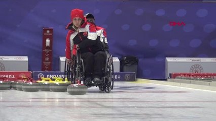 YENİ SANDALYELERİYLE ŞAMPİYONAYA İDDİALI HAZIRLANIYORLAR