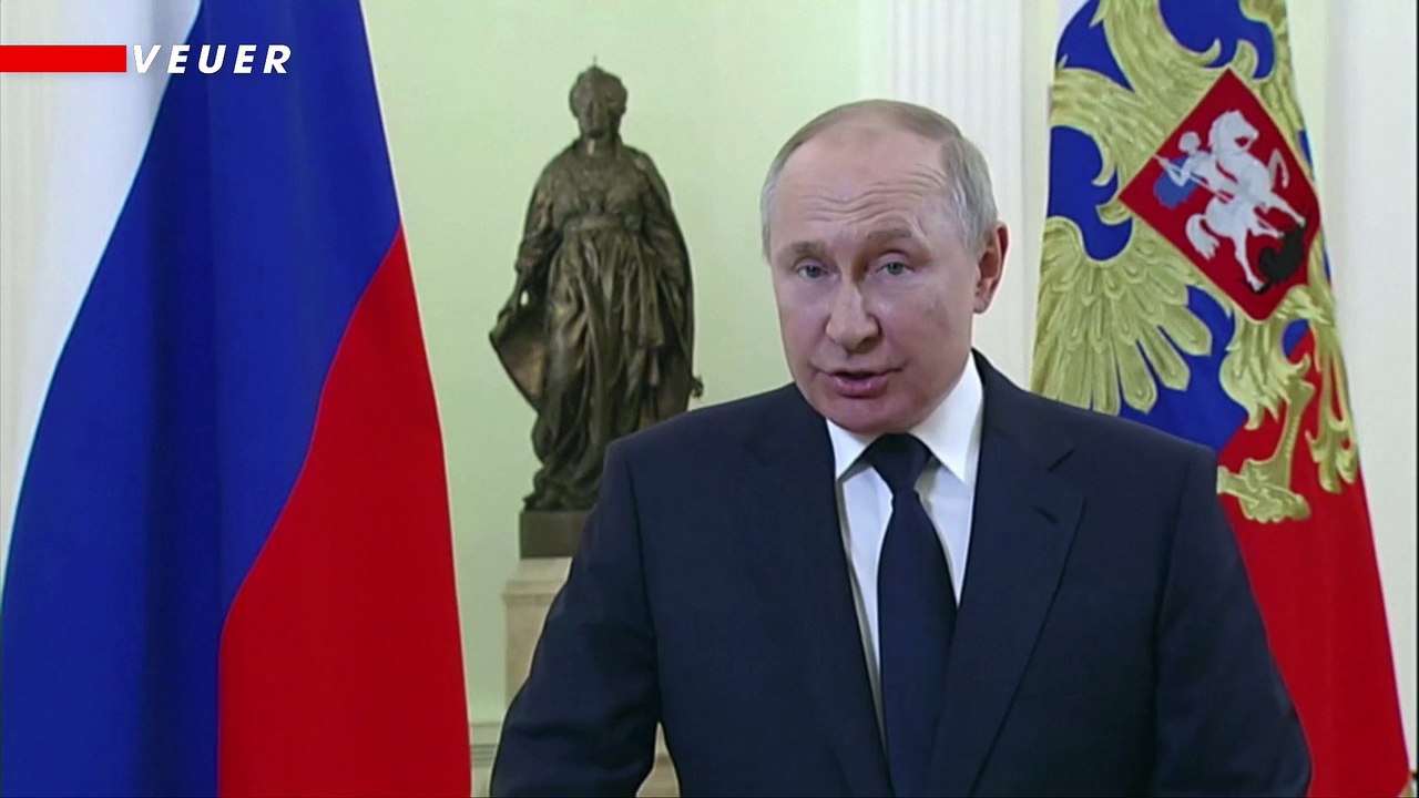 Putin is ‘Obsessed’ With the Past and No Longer Meets Friends for ‘Drinks and Barbeques’