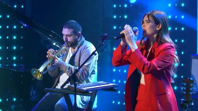 Joyce Jonathan & Ibrahim Maalouf interprètent Tout commence par là dans Le Grand Studio RTL