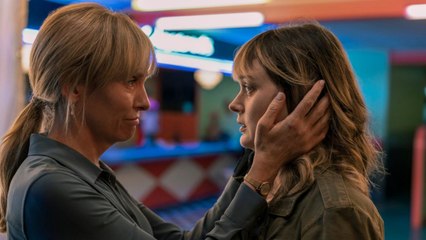 Crítica: '¿Sabes quién es?' (Pieces of Her, Netflix), la serie con Toni Collette y Bella Heathcote