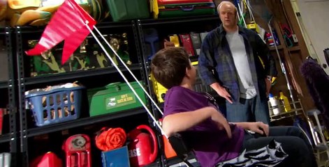 Good Luck Charlie S02 E01