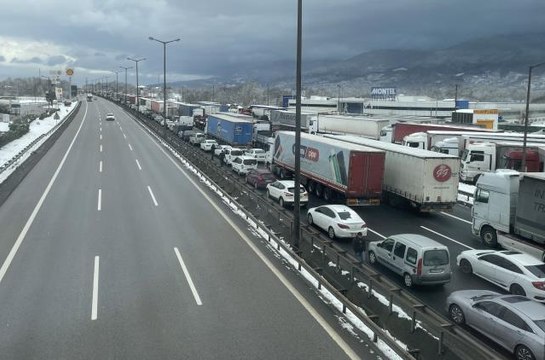 Son Dakika | Anadolu Otoyolu'nda trafik kazaları ve araç arızaları ulaşımı aksattı