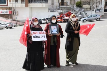 Diyarbakır annelerinin oturma eylemine bir aile daha katıldı
