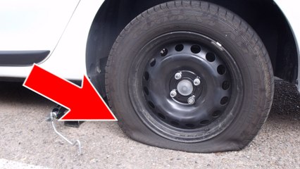 Auto : Méfiez-vous d'un nouveau genre d'arnaque "aux pneus crevés"