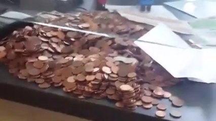 A Strasbourg, il paye son amende avec 5 000 pièces de 1 à 5 centimes !