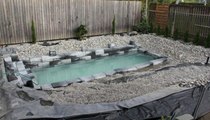 Cette famille s'est fabriquée sa propre piscine creusée !