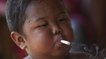 Ardi Rizal : voici ce qu'est devenu l'enfant qui fumait 40 cigarettes par jour à 2 ans