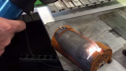 Ce laser est capable de vaporiser toutes les traces de rouille !