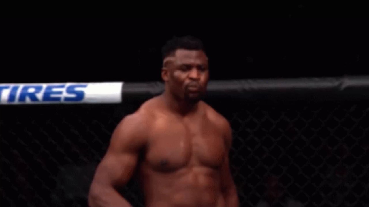 UFC : Mike Tyson explique pourquoi Ciryl Gane a perdu face à Francis Ngannou