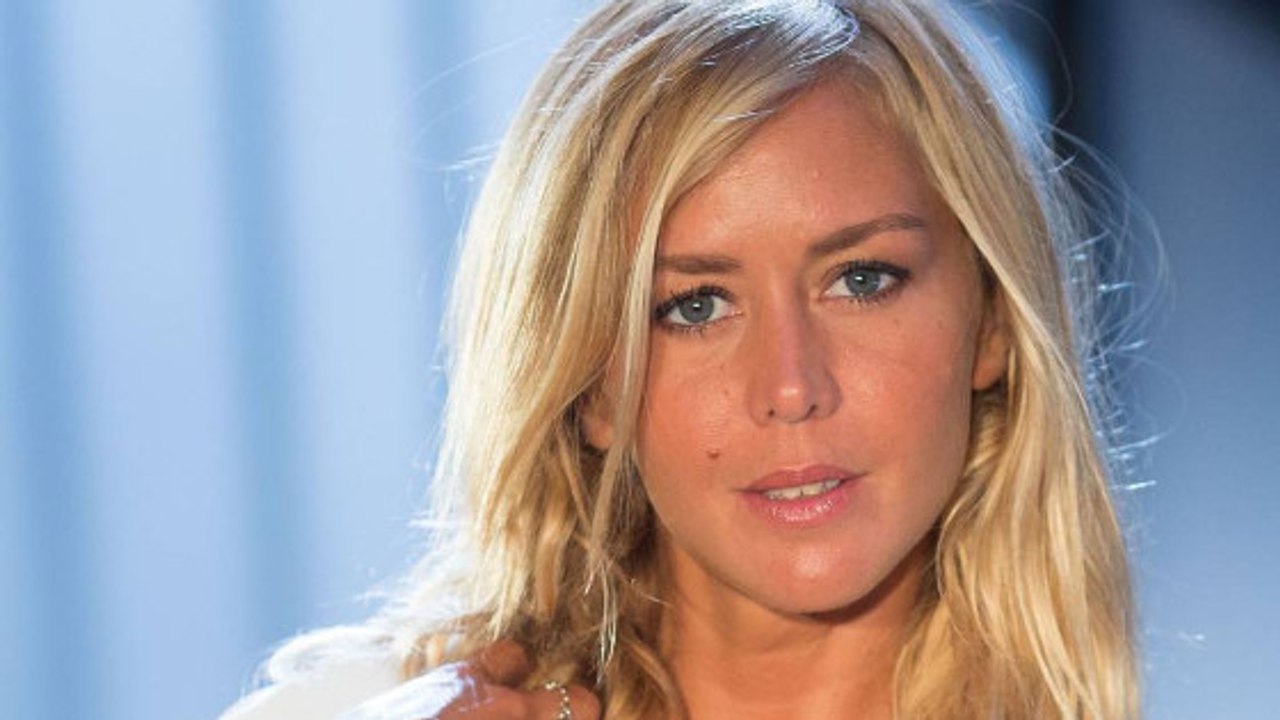 Enora Malagré : des photos d'elle à 19 ans choquent ses fans