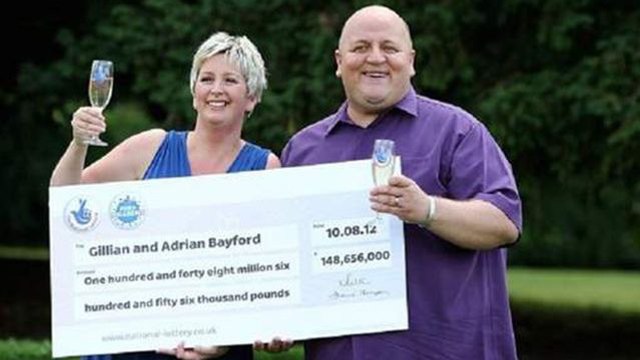 Euromillions : les 187 millions d'euros qu'elle a gagné ont ruiné sa vie