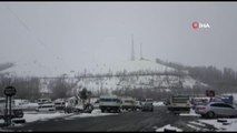 Solhan'da kar yağışı etkili oldu, 3 köy yolu ulaşıma kapandı