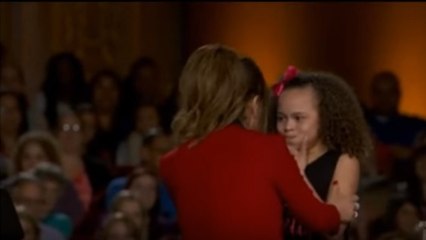 So you think you can dance : Une candidate vomit sur la présentatrice Paula Abdul