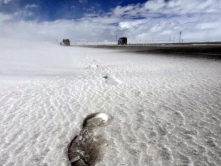 Yoğun tipi ulaşımı aksattı