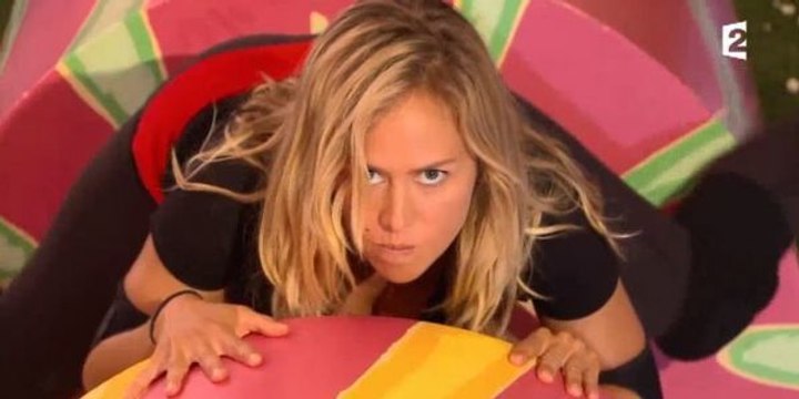 Enora Malagré explique pourquoi elle ne portait pas de décolleté pour l'épreuve des cylindres de Fort Boyard