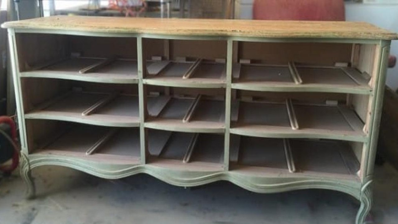 Bricolage : elle réussit à transformer une vieille commode en un magnifique meuble