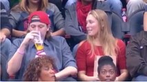 Il refuse d'embrasser sa copine devant la kiss cam, elle se venge de la pire des manières