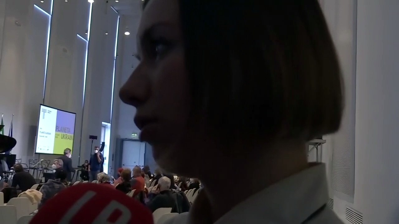 Ucraina, la pianista Stovbyr : "I maestri anziani stanno morendo per mancanza di medicine"
