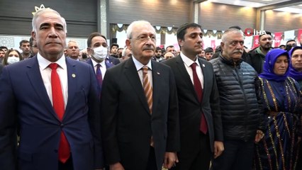 Bay Kemal iyice uçtu! ‘Bedava elektrik’ tiyatrosu kesmeyen Kılıçdaroğlu ‘il yapma’ şovuna soyundu