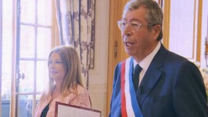 4 mariages pour une lune de miel : Patrick Balkany fait une apparition inattendue