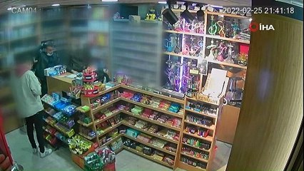 Yardımcı olmak için satın aldığı cep telefonu çalıntı çıktı: 12 bin lirasından oldu