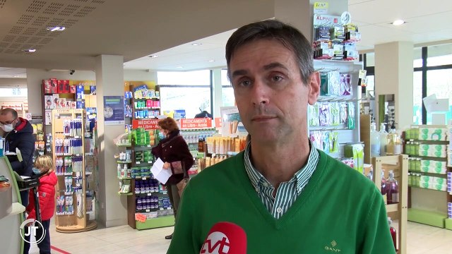 Le Journal - 11/03/2022 - FAIT-DIVERS / Une enseignante se défenestre dans un lycée de Blois