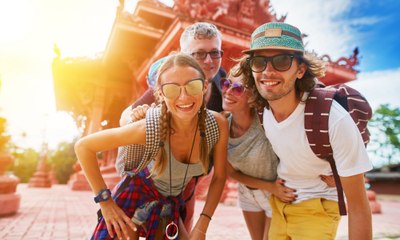 Cette entreprise veut payer deux amis 4000€ par mois pour faire un tour du monde