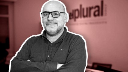 Víctor Lenore: "Si Pablo Iglesias hubiera abrazado la rojigualda y la Virgen del Pilar, se habría ahorrado el chalet y viviría en La Moncloa"