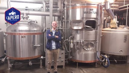 Il arrête ses études pendant 1 an pour faire le 'tour du monde de la bière'