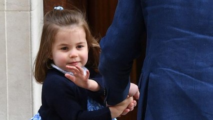 Royal Baby : le geste de la princesse Charlotte qui a fait fondre la foule