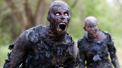 The Walking Dead saison 8 : pour la première fois, un zombie va apparaitre totalement nu dans la série