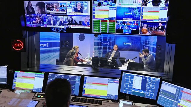 Ukraine : ce qu'il faut retenir du sommet de crise des 27 à Versailles