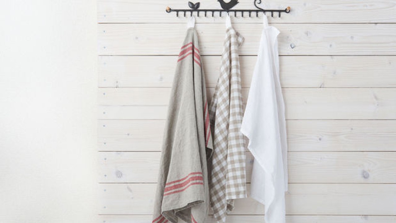 Bactéries fécales, staphylocoques dorés : voilà ce que contiennent vraiment vos torchons de cuisine