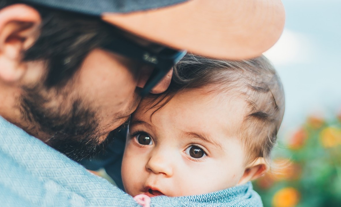Glyphosate, alergènes... les inquiétants composants des produits pour bébés