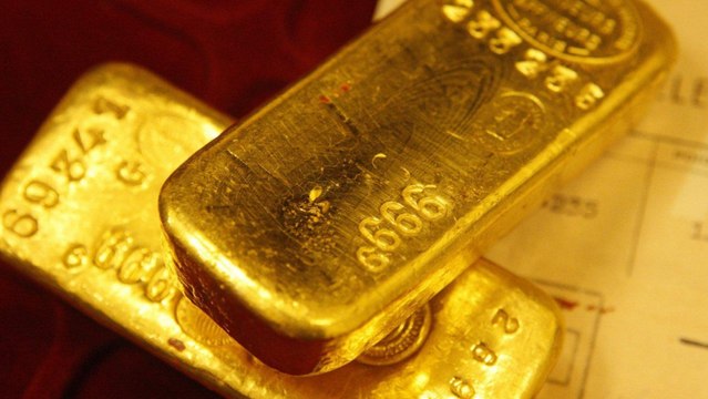 Insolite : ils découvrent 28 lingots d'or dans leur jardin... mais doivent les rendre